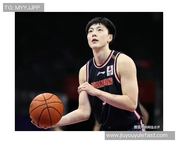 胡明轩昨夜三分雨下生涯新高40分助队止颓展现全能表现