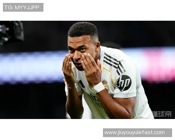 姆巴佩今日独自在健身房训练明日将评估出战西超杯的可能性